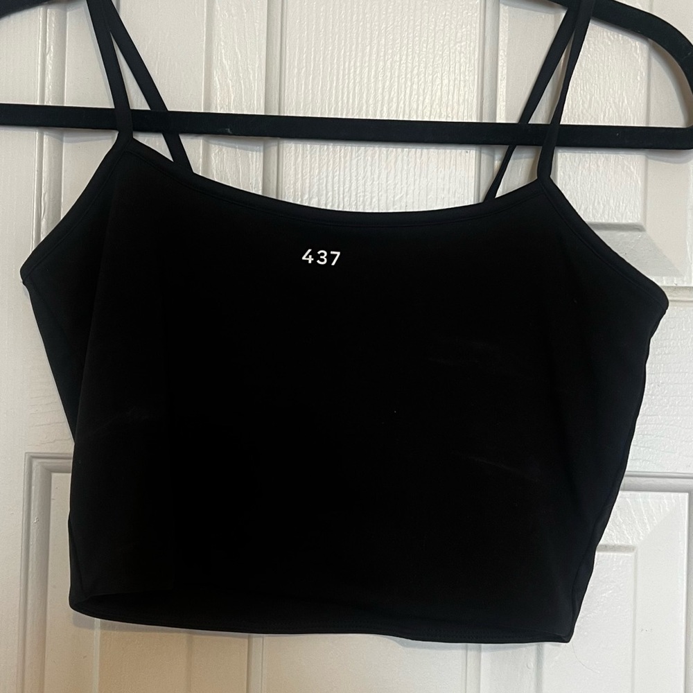 437 The V shorts tank and leggings set
